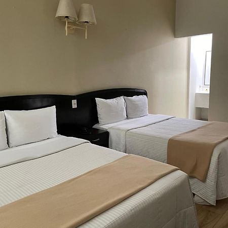 Hotel Plaza Del Arco Express 蒙特雷 外观 照片